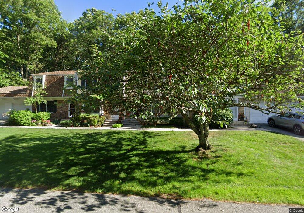 15 Penn Commons, Yaphank, NY 11980 - photo 1