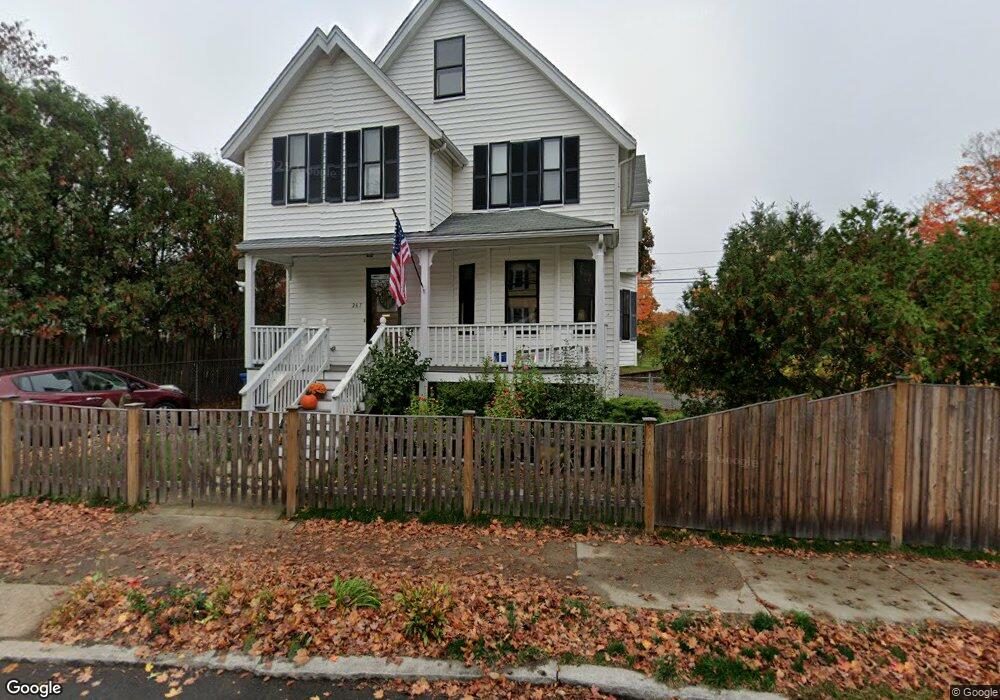 287 Albion St unit 1, Wakefield, MA 01880 - photo 1