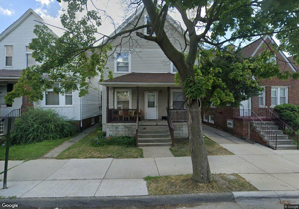 2690 Holmes St, HamtraMcK, MI 48212 - photo 1