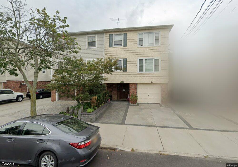 15-60 208th Place unit 1st fr, Flushing, NY 11360 - photo 1