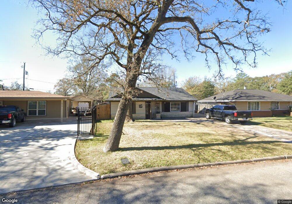 8510 Carlisle St, Houston, TX 77017 - photo 1