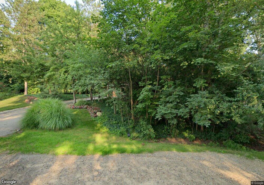 5381 Hickory Bend, Bloomfield Hills, MI 48304 - photo 1