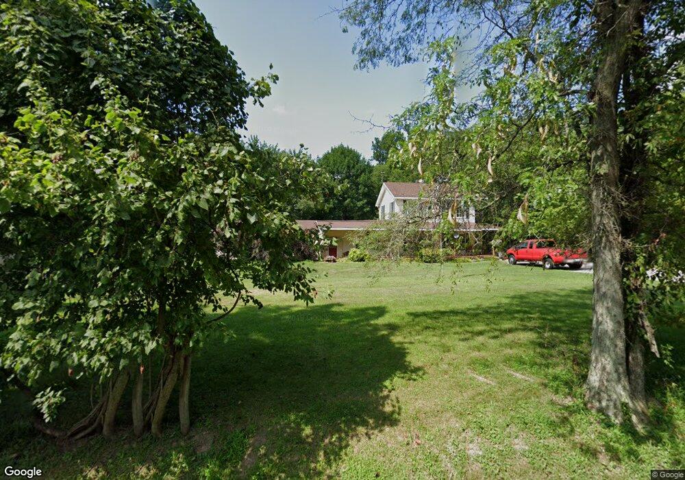 1802 W Dixie Bee Rd, Covington, IN 47932 - photo 1