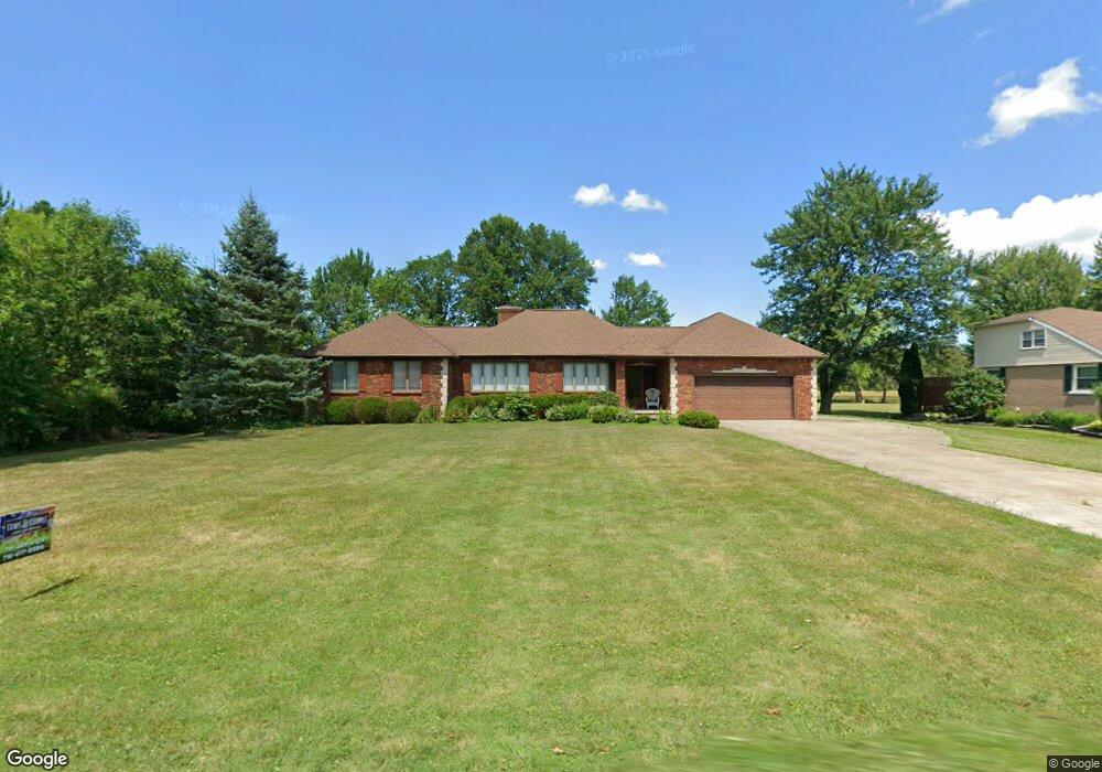 2937 Krueger Rd, North Tonawanda, NY 14120 - photo 1