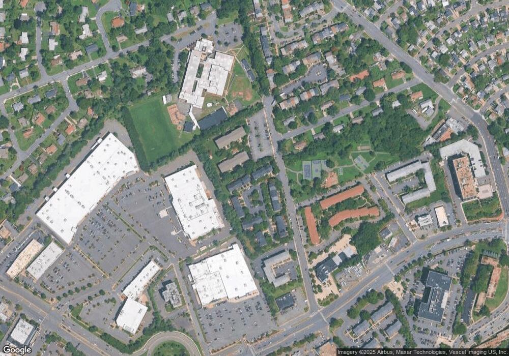 3410 Diehl Ct, Falls Church, VA 22041 - photo 1