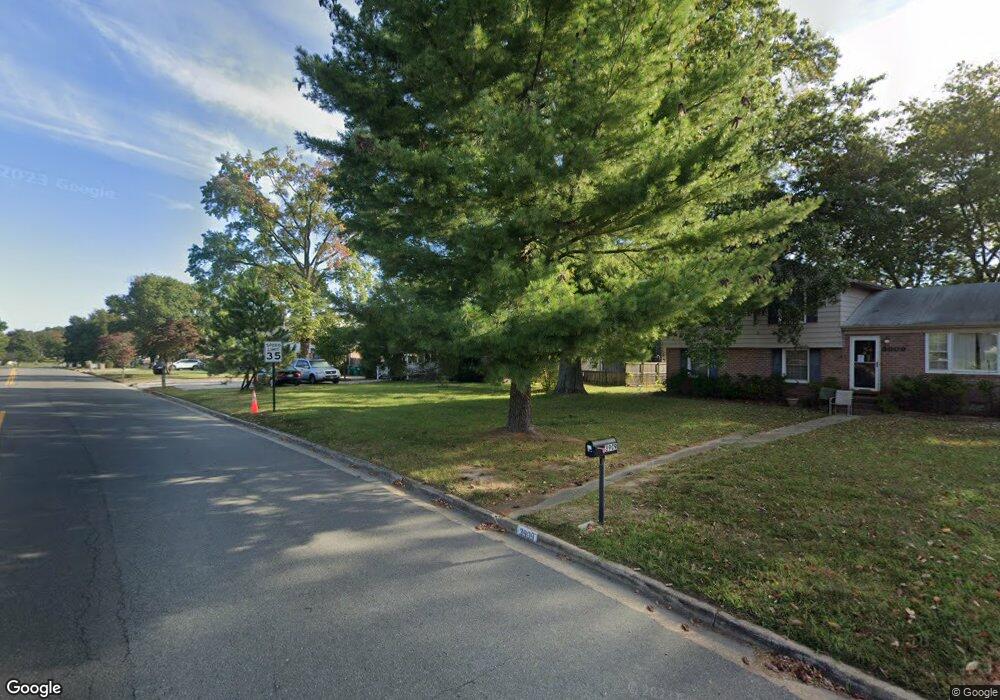 3911 West End Dr, Henrico, VA 23294 - photo 1