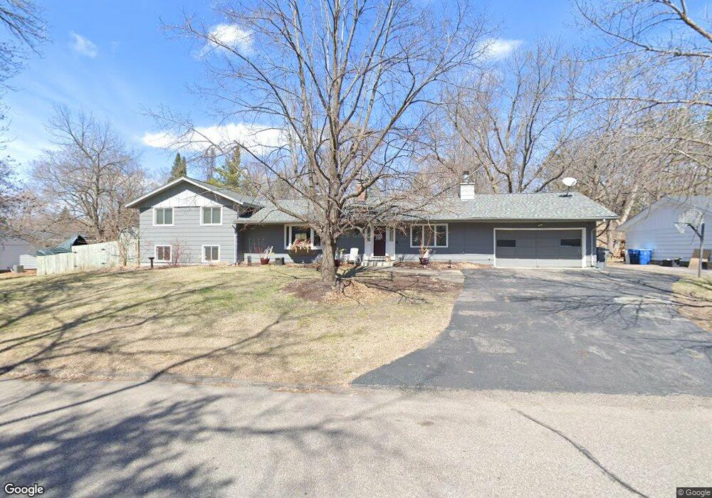 5837 Holiday Rd, Minnetonka, MN 55345 - photo 1