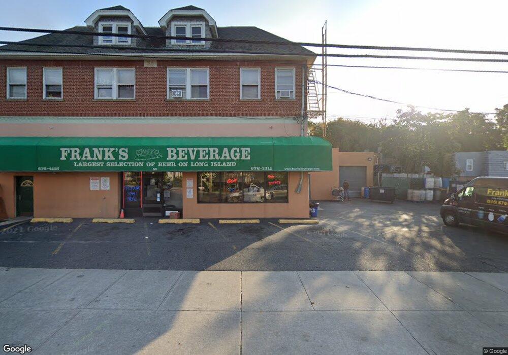 59 Cedar Swamp Rd, Glen Cove, NY 11542 - photo 1