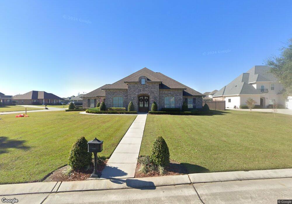 4300 Bayou Oaks Cir, Marrero, LA 70072 - photo 1