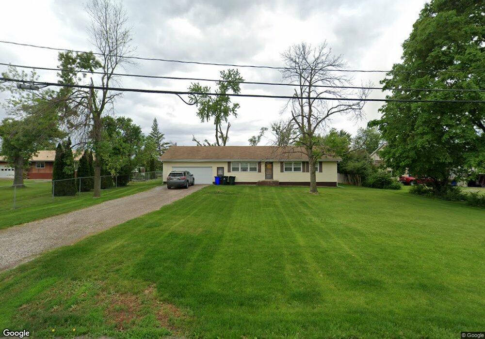 1320 Wiley Blvd NW, Cedar Rapids, IA 52405 - photo 1