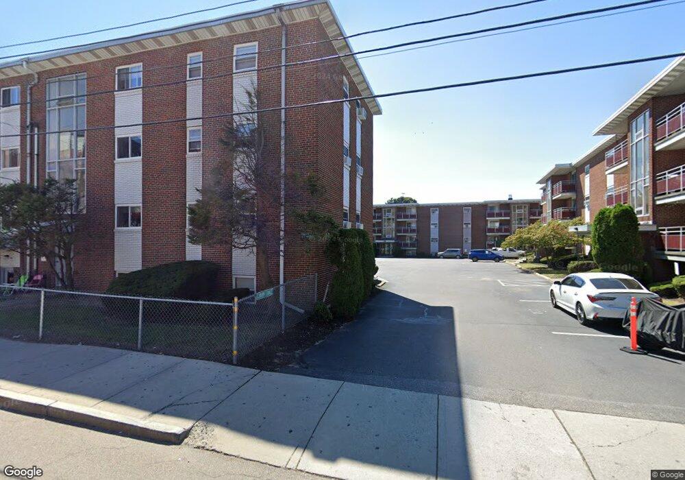 53 Coburn Terrace unit 20, Everett, MA 02149 - photo 1