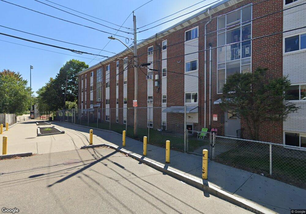 61 Coburn Terrace unit 14, Everett, MA 02149 - photo 1