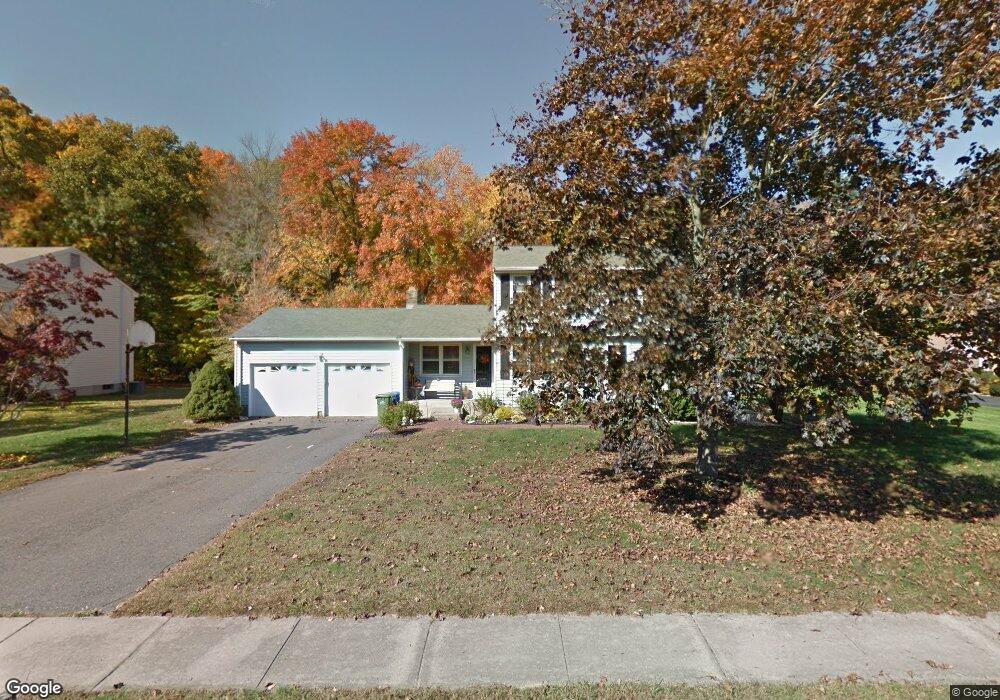 293 Long Hill Dr, Glastonbury, CT 06033 - photo 1