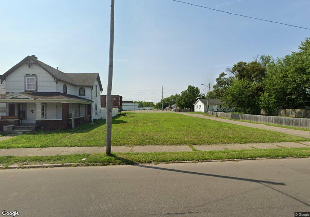 1304 Tuscarawas St E, Canton, OH 44707 - photo 1