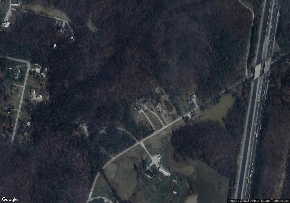 803 E Oak St, Lebanon Junction, KY 40150 - photo 1