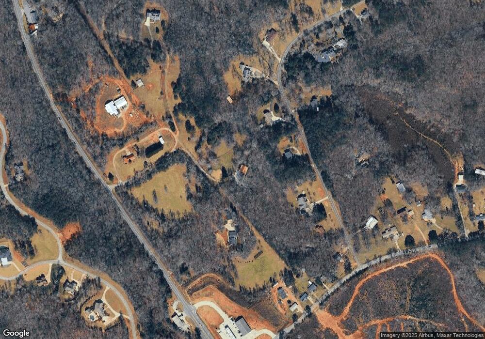 140 Duncan Bridge Ln, Cornelia, GA 30531 - photo 1