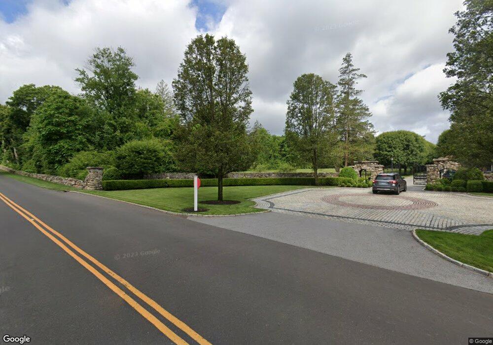 9 Chieftans Rd, Greenwich, CT 06831 - photo 1