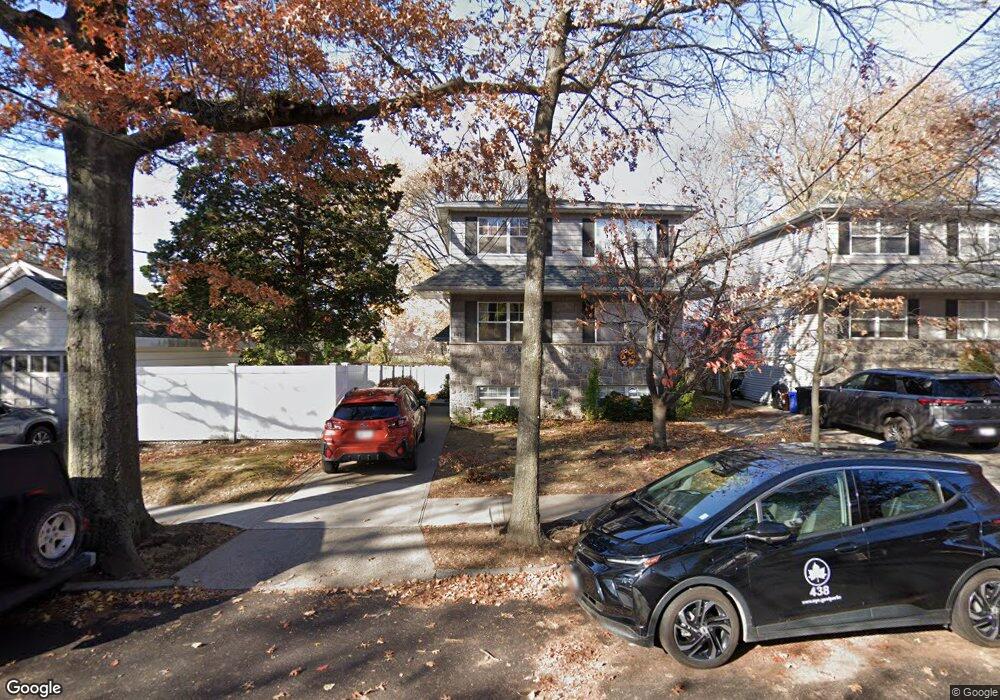 141 Cheshire Place, Staten Island, NY 10301 - photo 1