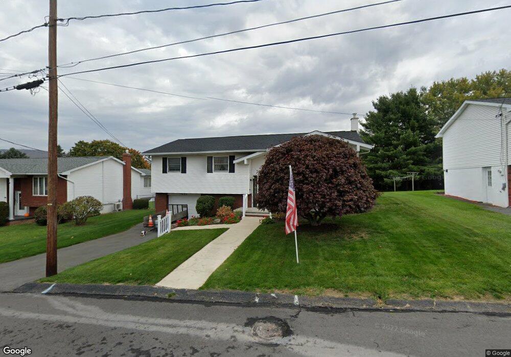 629 Spruce St, Olyphant, PA 18447 - photo 1