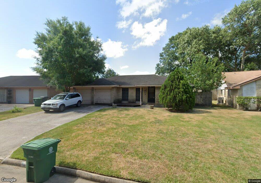 10814 Overlea Dr, Houston, TX 77089 - photo 1