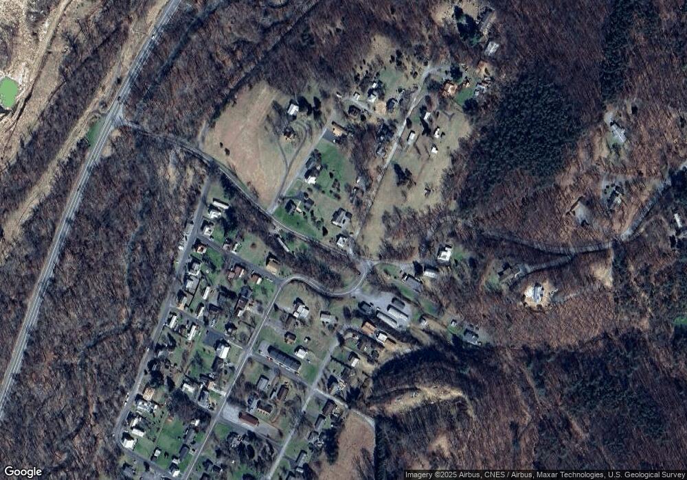 3 Norris Ln, Berkeley Springs, WV 25411 - photo 1