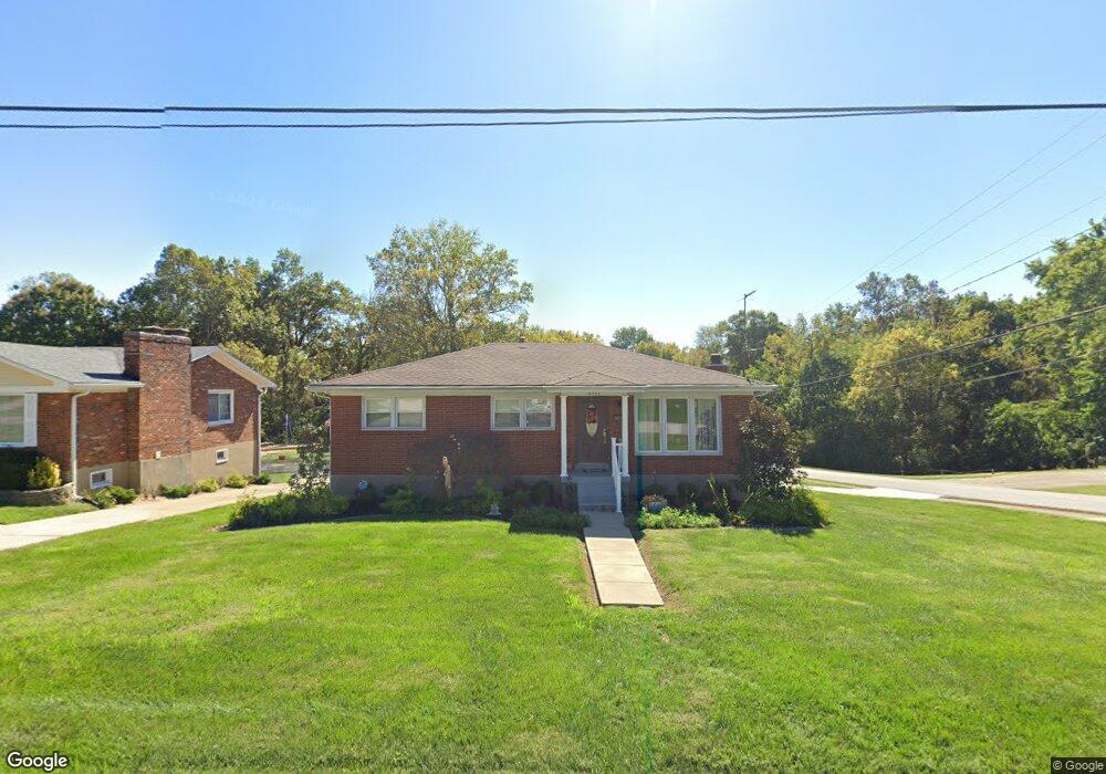 8233 Delido Rd, Louisville, KY 40219 - photo 1