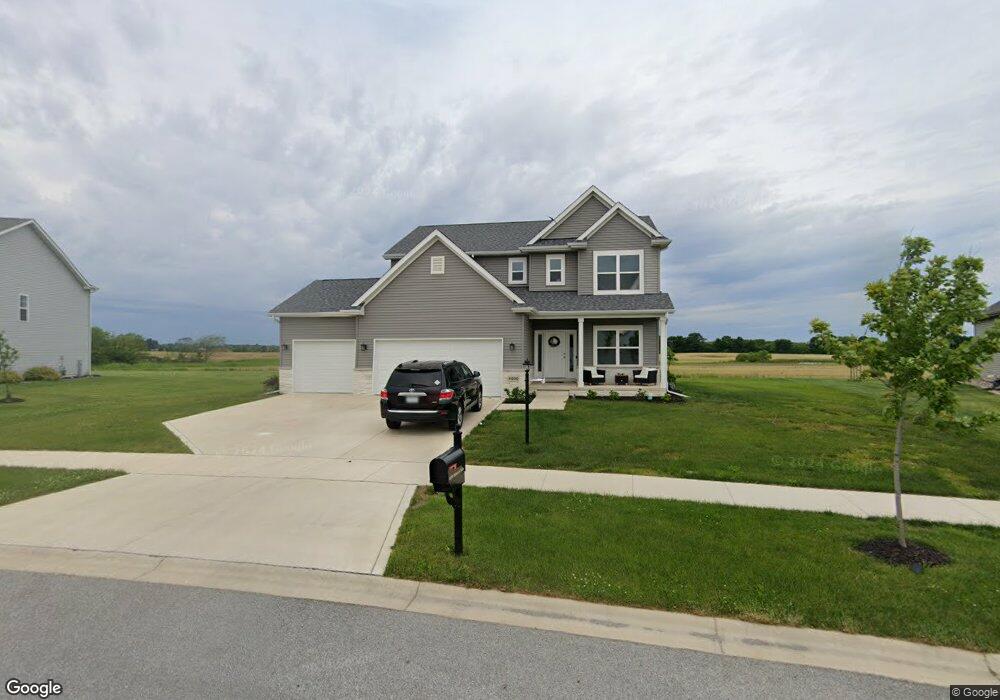 11250 Elkhart Cir, Crown Point, IN 46307 - photo 1