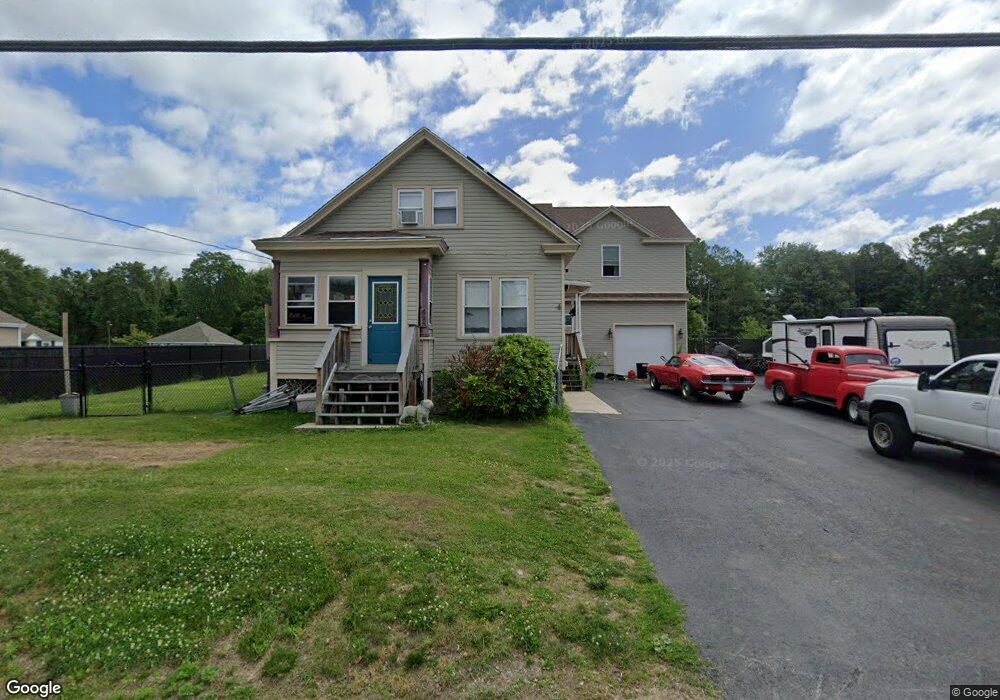 523 Hildreth St, Dracut, MA 01826 - photo 1