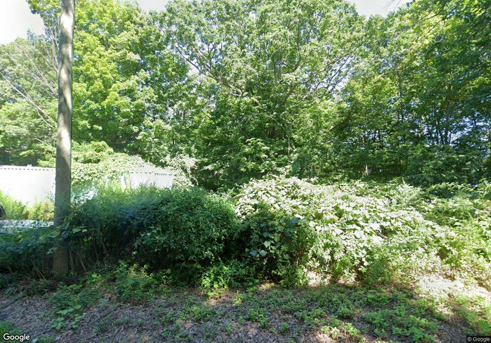 8 Laurel Point Dr, Oakdale, CT 06370 - photo 1