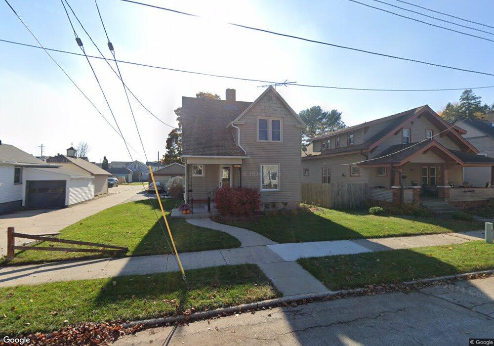 1611 25th St, Two Rivers, WI 54241 - photo 1