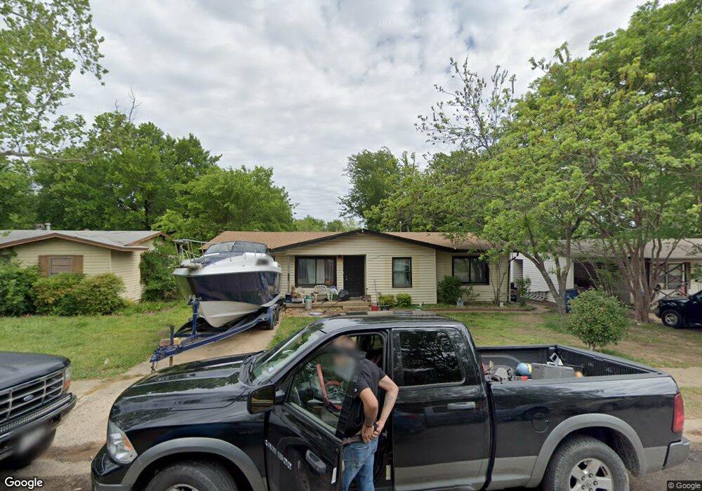 1801 Ridgewood Rd, Denison, TX 75020 - photo 1