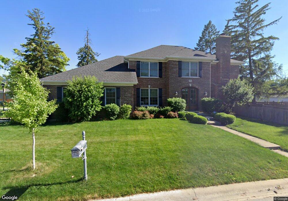 174 E Crestview Ave, Elmhurst, IL 60126 - photo 1