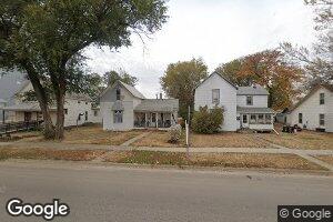 411 E 7th Ave, Redfield, SD 57469