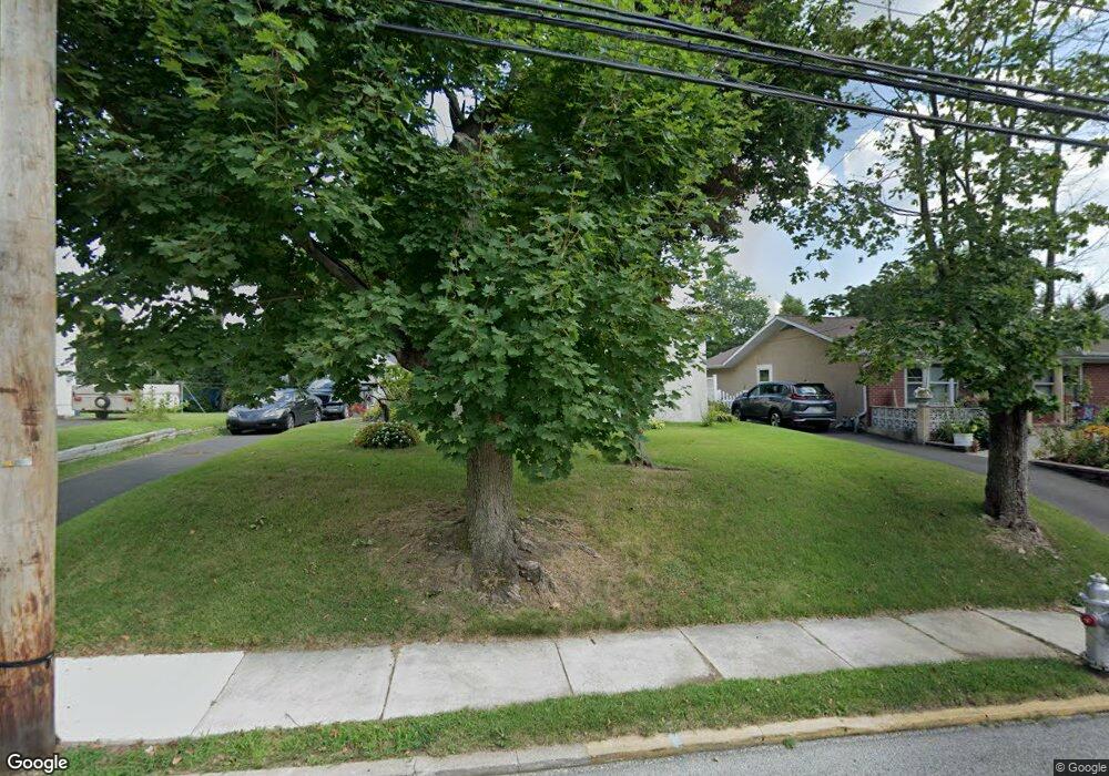 440 Tennis Ave, Ambler, PA 19002 - photo 1