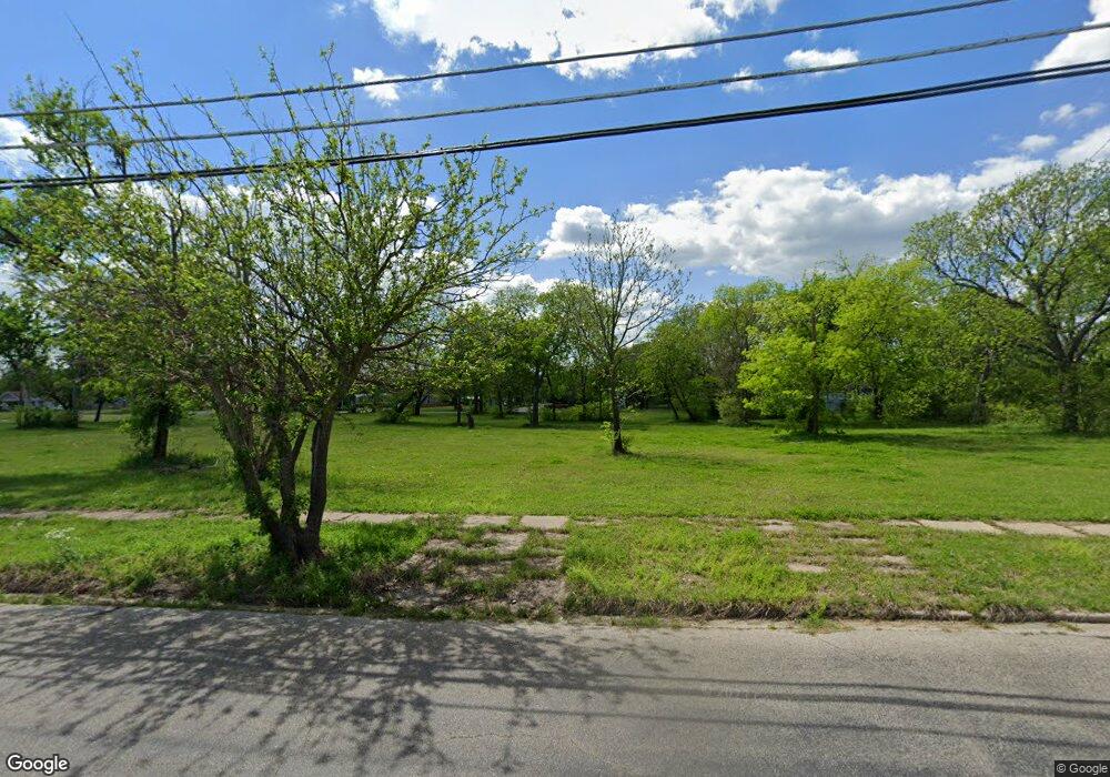 804 N Willow St, Sherman, TX 75090 - photo 1