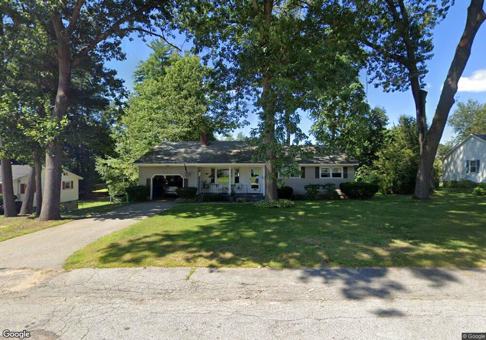 19 Sycamore St, Hudson, NH 03051 - photo 1