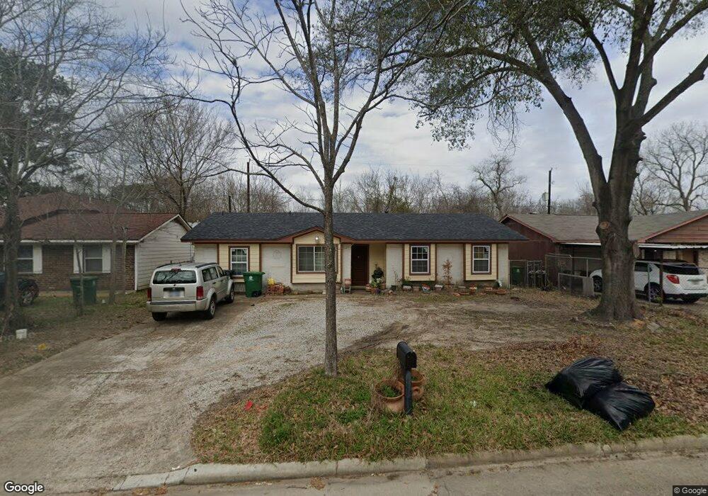 1434 W Donovan St, Houston, TX 77091 - photo 1