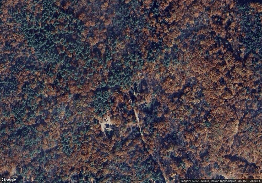 953 Brackett Rd, Sanbornville, NH 03872 - photo 1