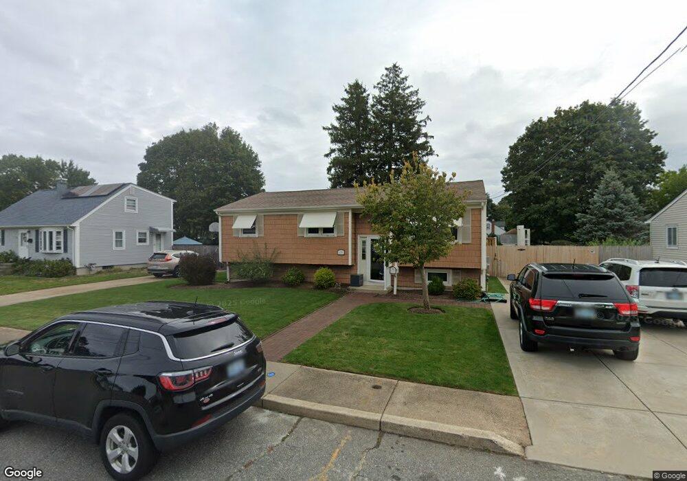 124 Elberta St, Warwick, RI 02889 - photo 1