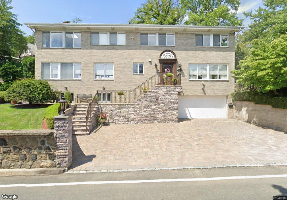 101 Flagg Place, Staten Island, NY 10304 - photo 1