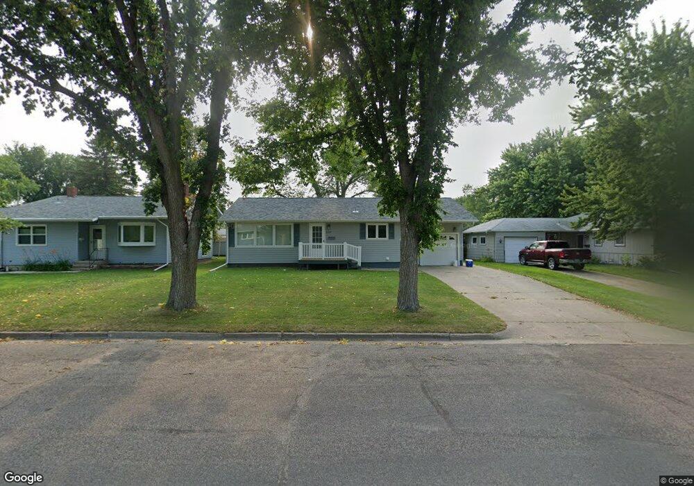 235 14th Ave NE, Jamestown, ND 58401 - photo 1