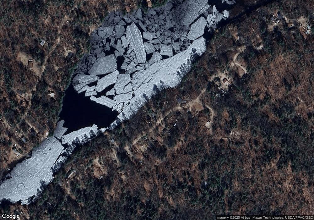 624 Berry River Rd, Barrington, NH 03825 - photo 1