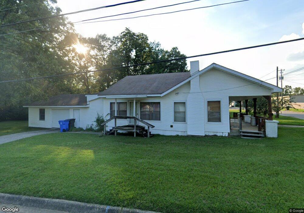 208 Kornegay St, Dothan, AL 36301 - photo 1