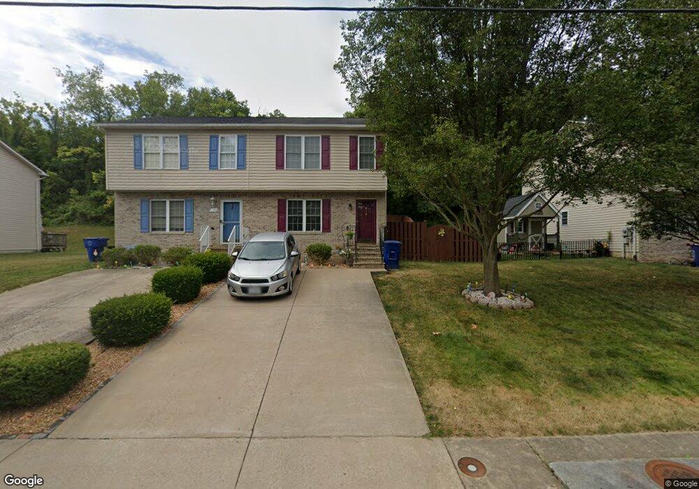 195 W Duck St, Front Royal, VA 22630 - photo 1