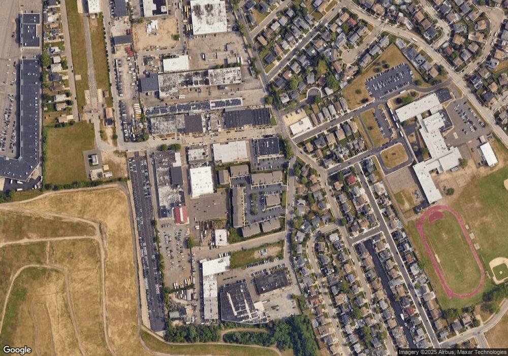 14 Wexford Ln unit 14, Oceanside, NY 11572 - photo 1