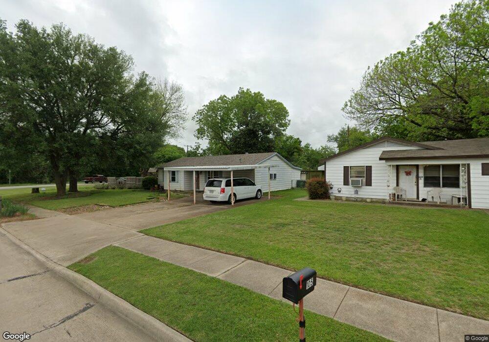 105 Highland Dr, Ennis, TX 75119 - photo 1