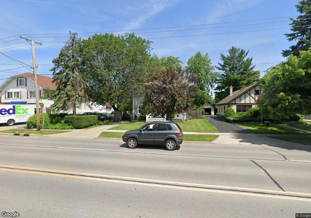 923 W Galena Blvd, Aurora, IL 60506 - photo 1