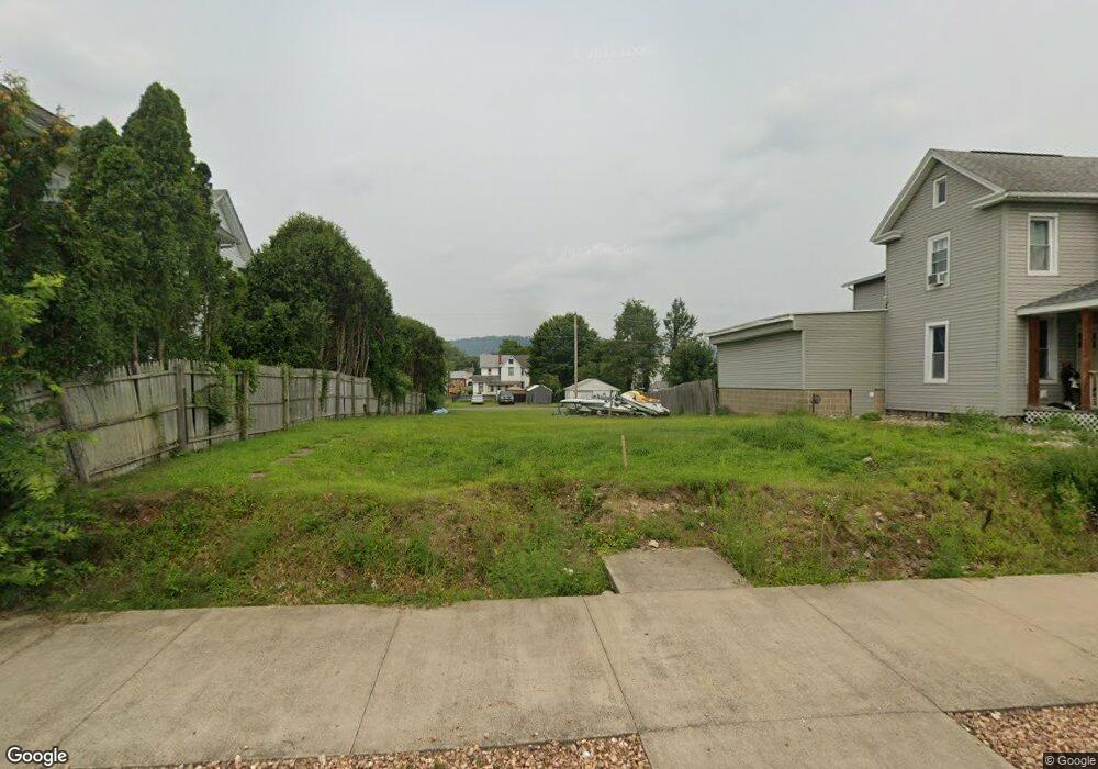 317 E 8th St, Berwick, PA 18603 - photo 1