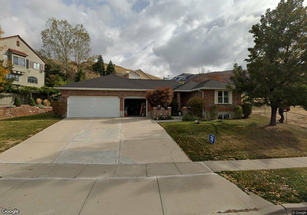 1454 Skyline Dr, Bountiful, UT 84010 - photo 1