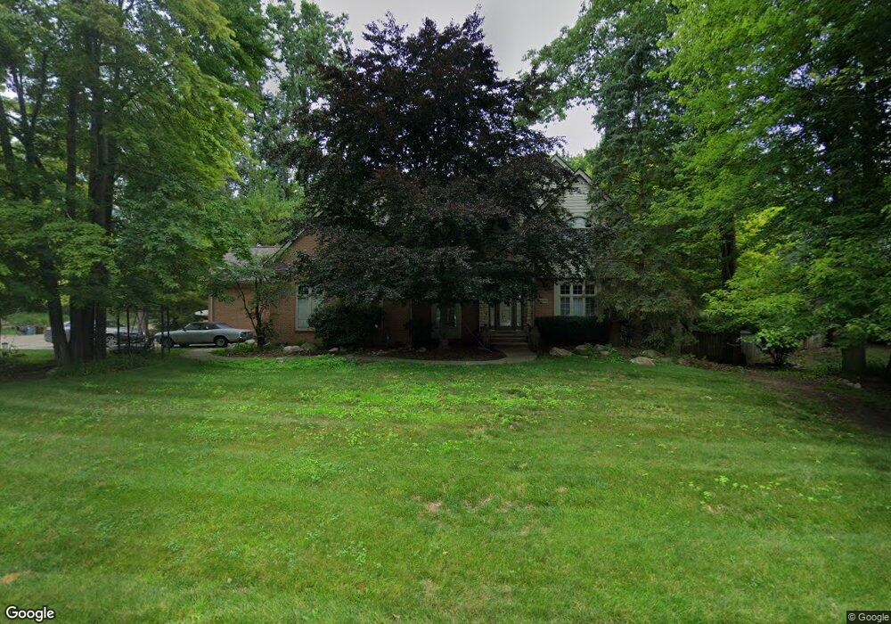 7050 Dandison Blvd, West Bloomfield, MI 48324 - photo 1